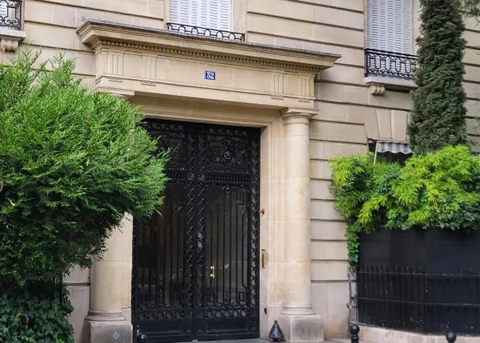 Avec Vue Sur La Tour Eiffel باريس